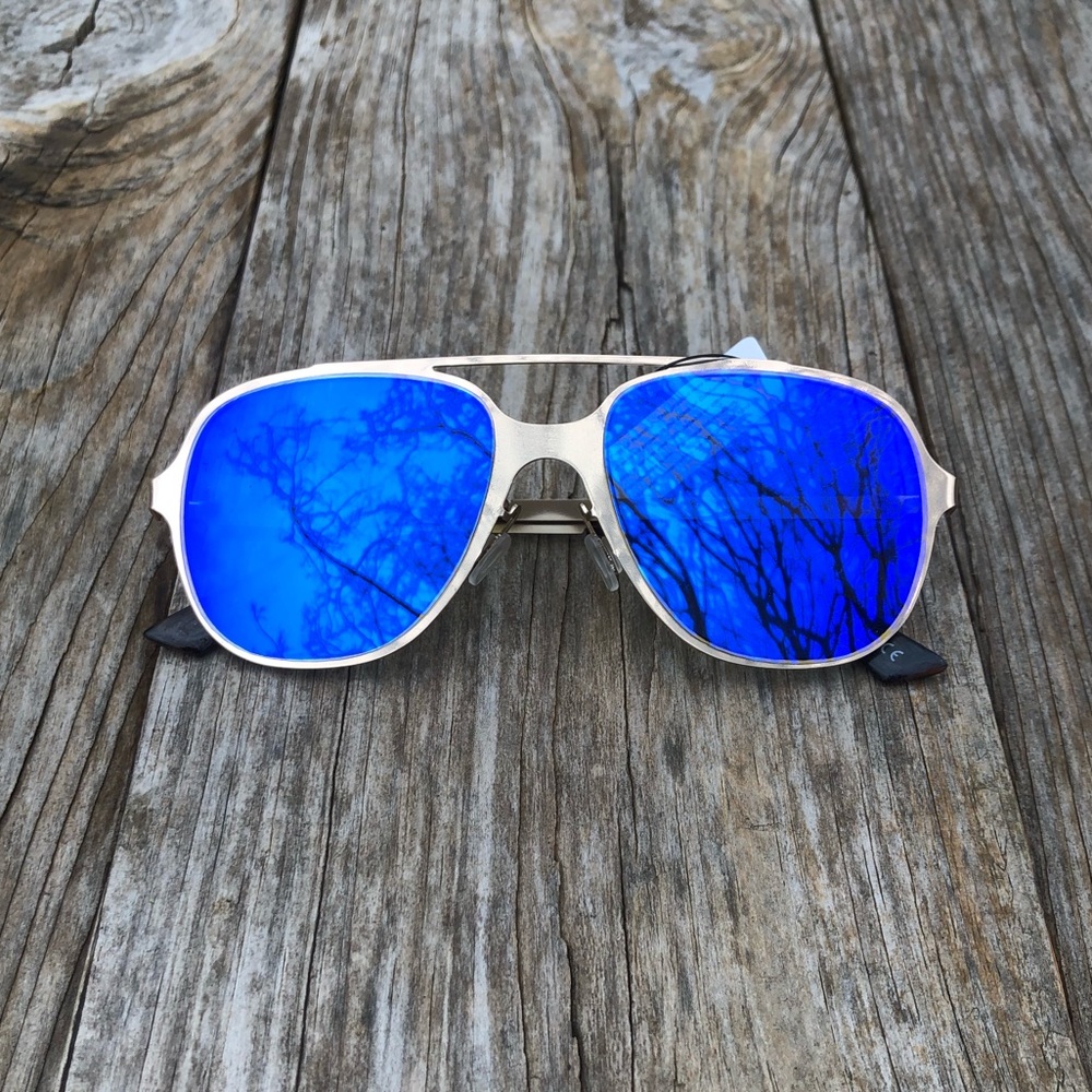 Blue Mirror Lens Sunglasses